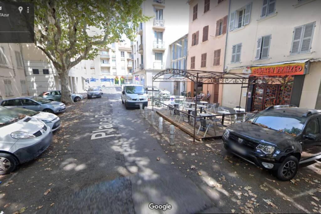 Lovely T2 Sur Pont Du Las Proche Mer & Sncf Toulon Exterior foto